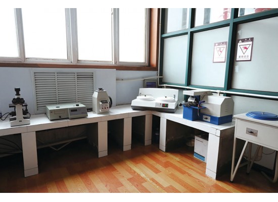 金相顯微鏡，熱差分析儀